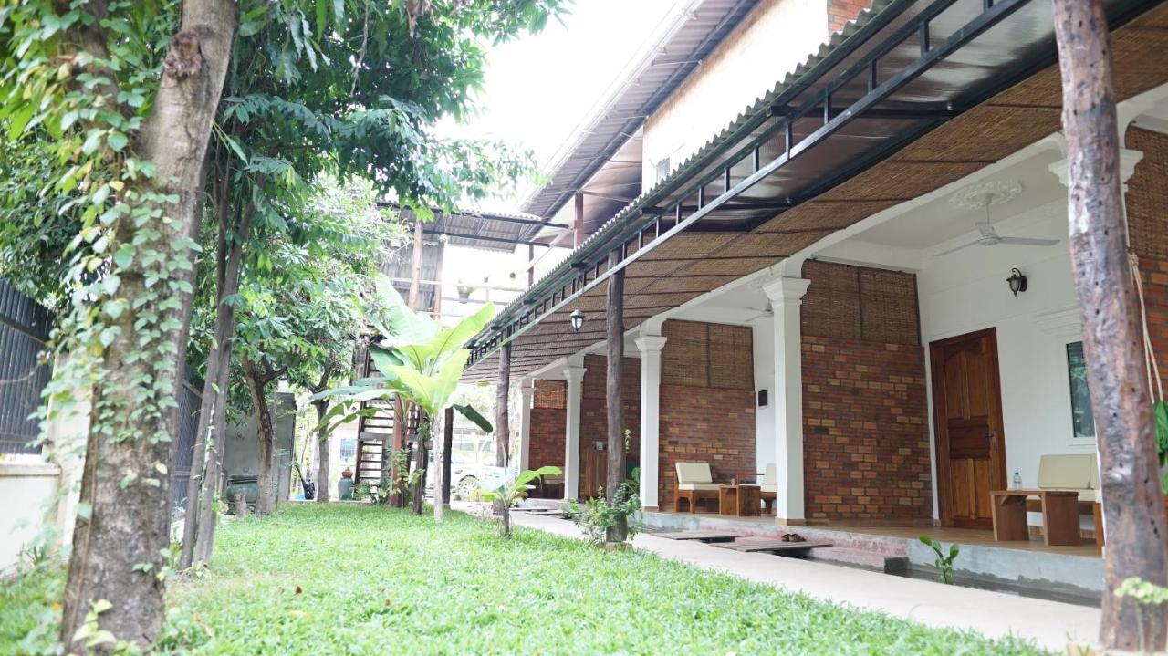 Angkor Dino Home Siem Reap Extérieur photo